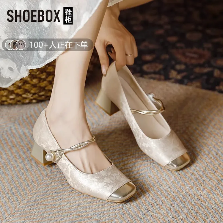 达芙妮集团旗下法式复古配旗袍鞋女2025新款粗跟拼色玛丽珍高跟鞋