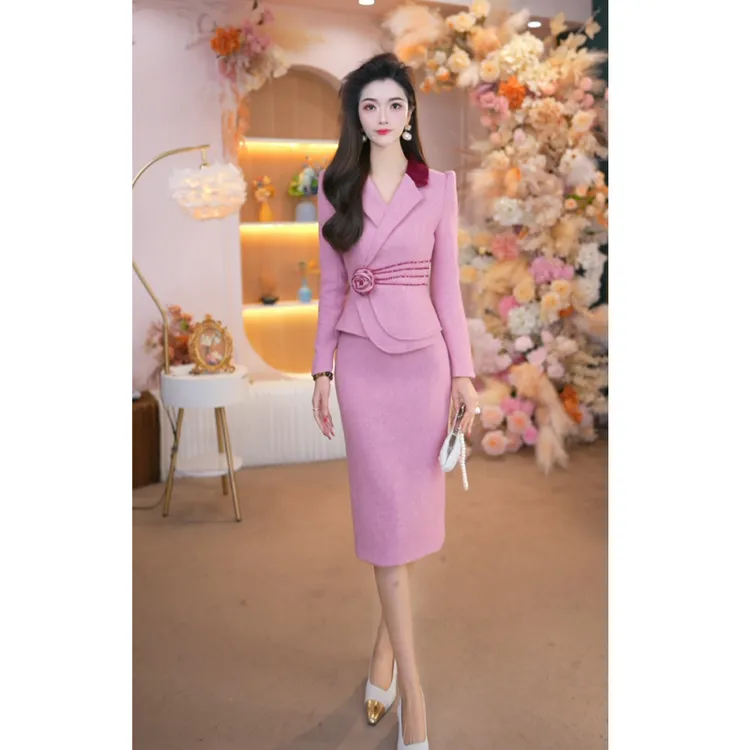 2025裙子秋冬款新款气质长袖轻奢西装领高级感包臀连衣裙25322L