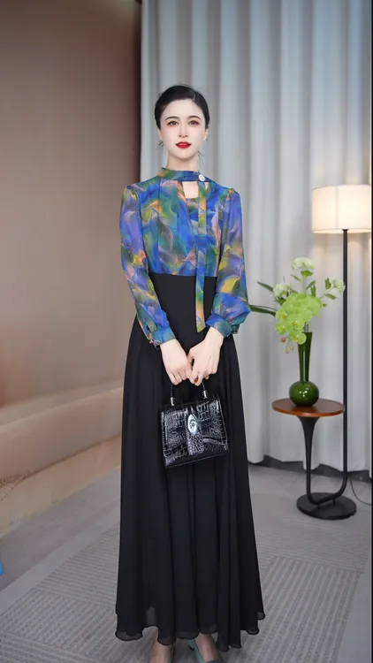 2025春季新款领花色连衣裙修身显瘦气质大摆蓝羽毛拼接X653-200