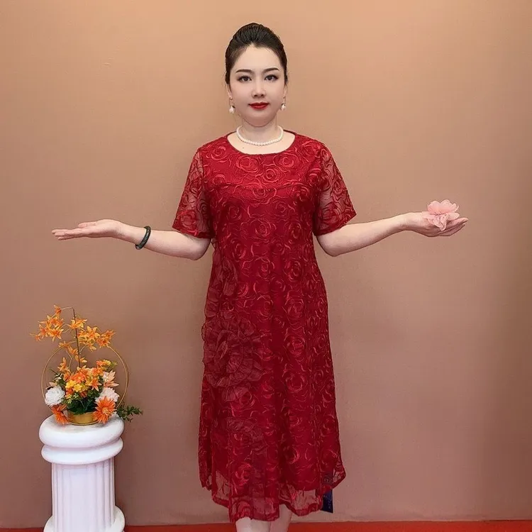 时尚洋气妈妈婆婆连衣裙2025妈妈夏季裙子新款气质连衣裙