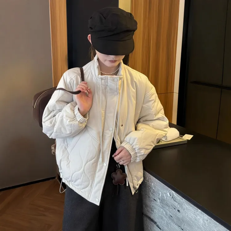 轻薄服女2025秋冬新款百搭小个子韩系夹克短款外套宽松上衣冬季