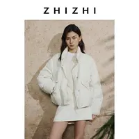 致知 曲游春 miu系鹅绒羽绒服立领廓形宽松25年冬季新ZZ2EAWYZ024
