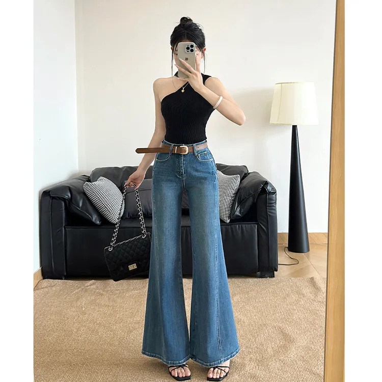 乔栈极简风气质宽松微喇牛仔裤女秋季高腰显瘦掐腰不贴腿喇叭长裤