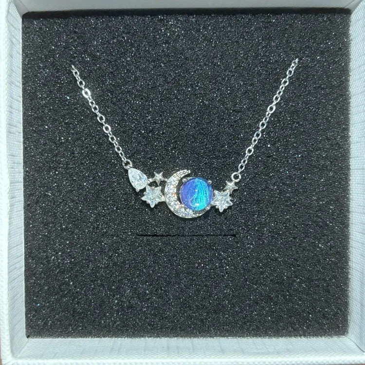 合金项链 项链/戒指大蓝闪蝶礼盒装小众