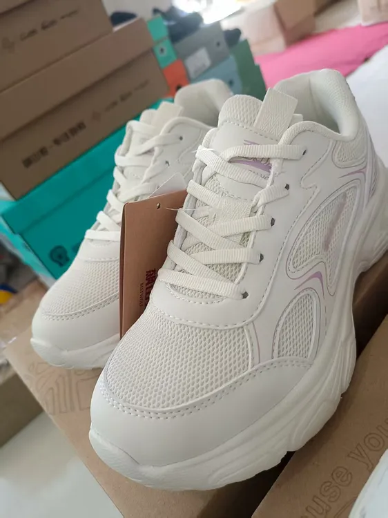 低帮透气奶椰女子图案通用休闲鞋网面女款旅游鞋轻便