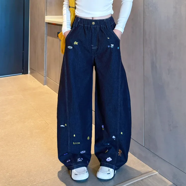 弯刀牛仔裤女童2025新款洋气直筒儿童裤子秋动大童加绒宽松阔腿裤