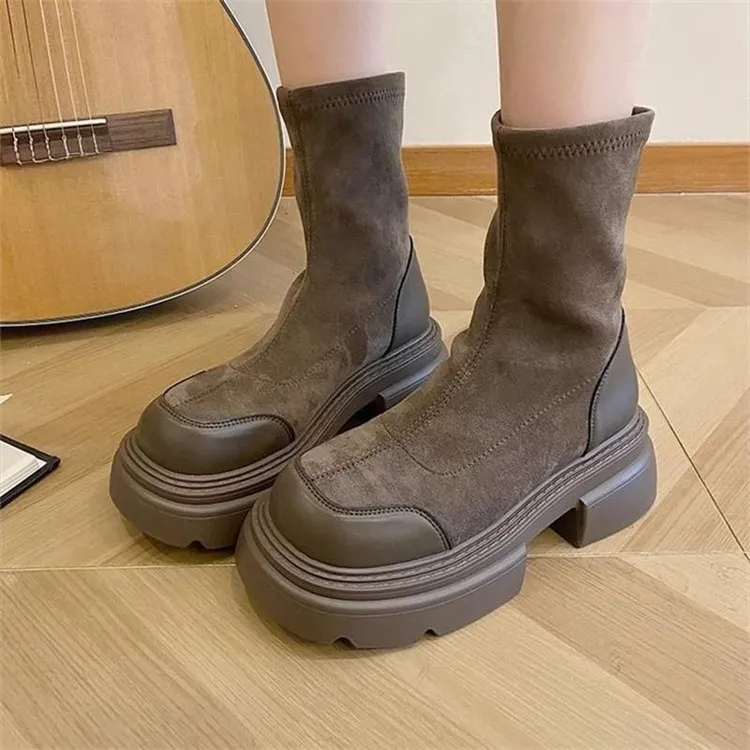 复古英伦风显脚小厚底马丁靴秋冬款2025新款粗跟阔腿裤必备鞋