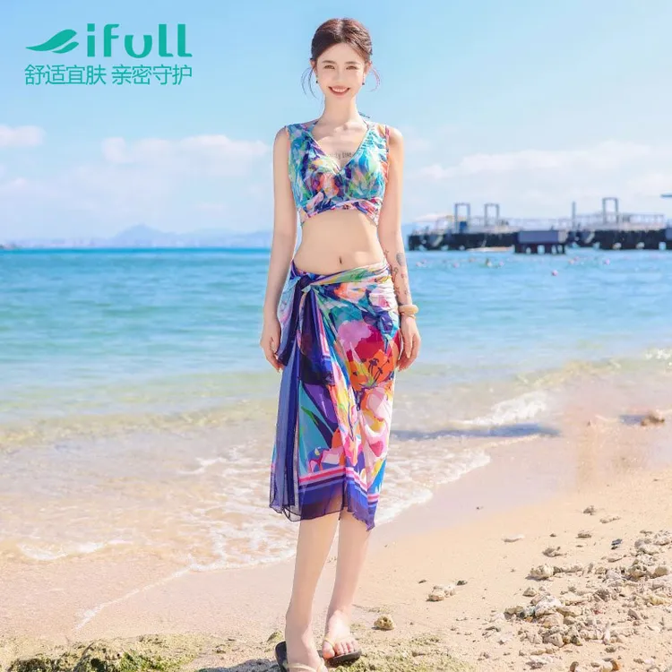 宜肤泳衣女款分体保守2025新款海边度假性感比基尼小胸聚拢三件套
