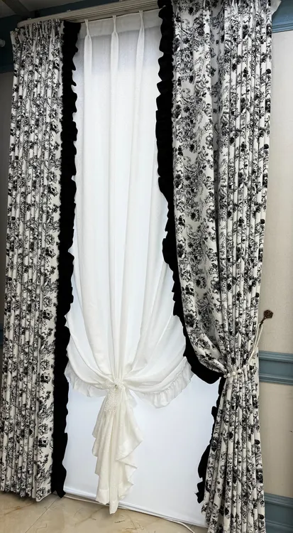 罗马假日黑白花布奶油风加厚雪尼尔成品窗帘客厅阳台亲肤防晒遮阳