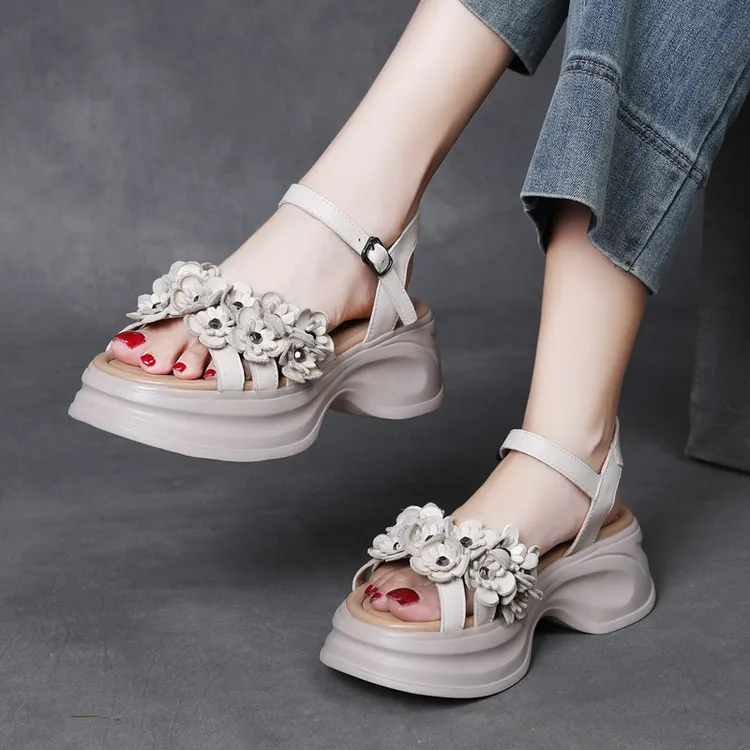 2025夏季新款头层牛皮厚底凉鞋女夏外穿真皮花朵复古松糕鱼嘴凉鞋