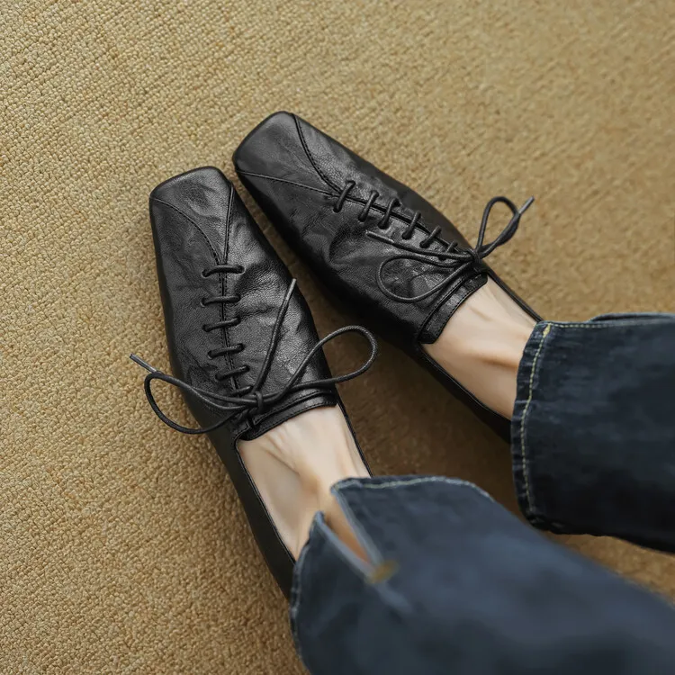 UHCK显瘦复古软底系带小皮鞋女春秋新款方头低跟休闲乐福鞋