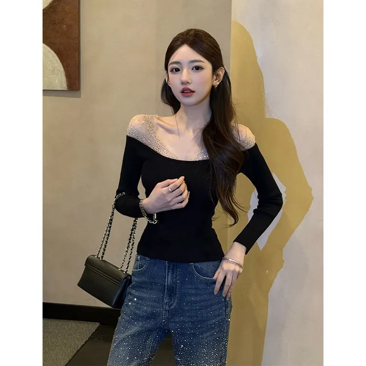纯欲风辣妹重工烫钻设计感长袖t恤女露肩修身显瘦高级感气质上衣