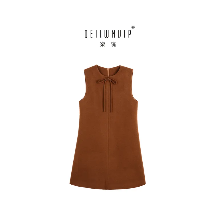 QEIIWMVIP/柒院冬季法式气质优雅蝴蝶结无袖背心连衣裙7607