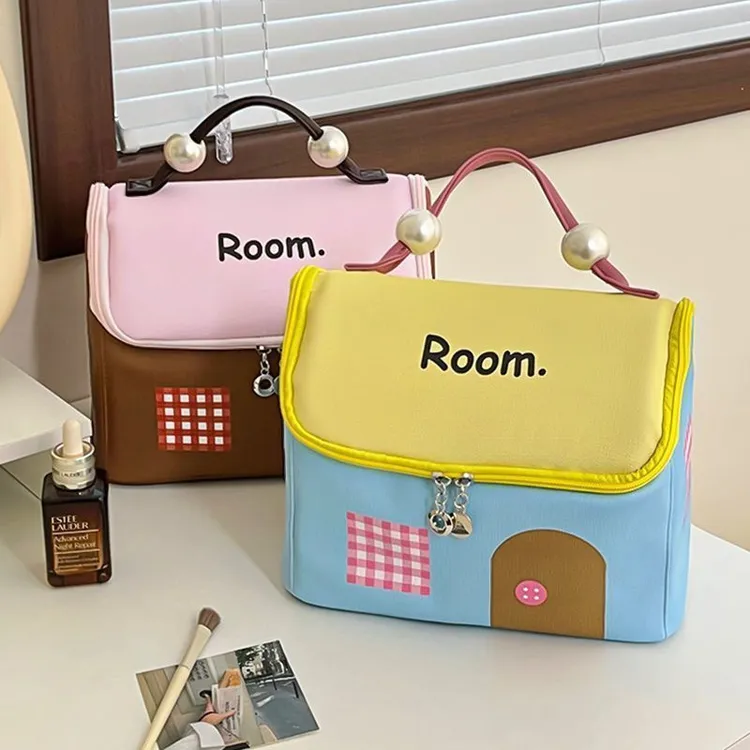 可爱手提分区洗漱包小房子化妆包防水大容量便携旅行收纳包多巴胺