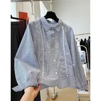 D02027高级感翻领条纹长袖衬衫女早秋季拼蕾丝法式独特精致小上衣