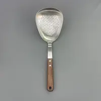 木柄不锈钢大面具漏勺1支家用厨房必备轻奢现代高级感【汤家限定】