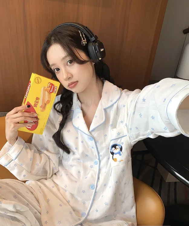 日系ins新款卡通可爱企鹅星星空气棉睡衣女秋冬季保暖学生家居服