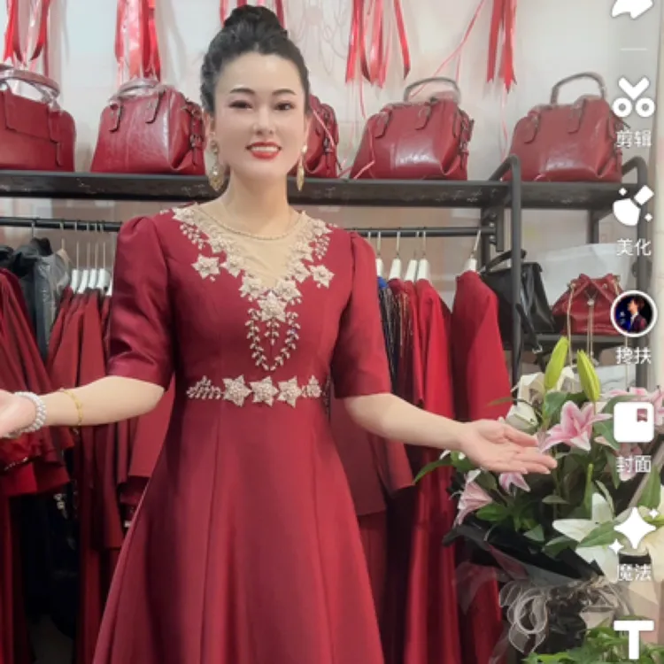 8696盛装出席喜婆婆妈妈婚宴高端礼服