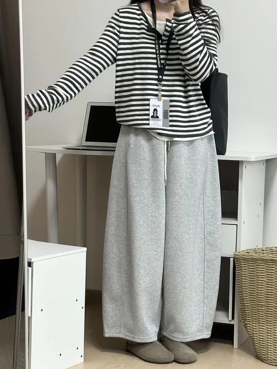 大码休闲运动卫裤女秋季新款宽松显瘦胖mm遮肉百搭弯刀直筒阔腿裤