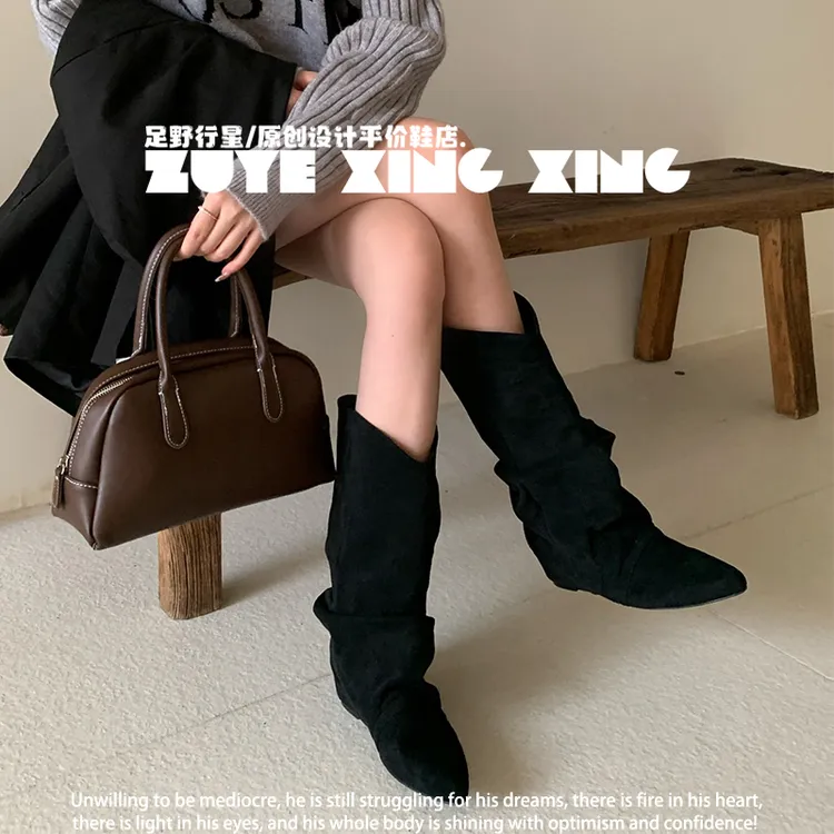 明星同款内增高6cm~百搭黑色褶皱堆堆靴女2025秋冬新款复古中筒靴