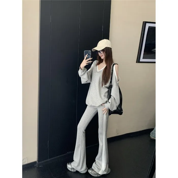 时尚套装露肩气质撞色拼接长袖卫衣女秋季高腰显瘦微喇长裤两件套