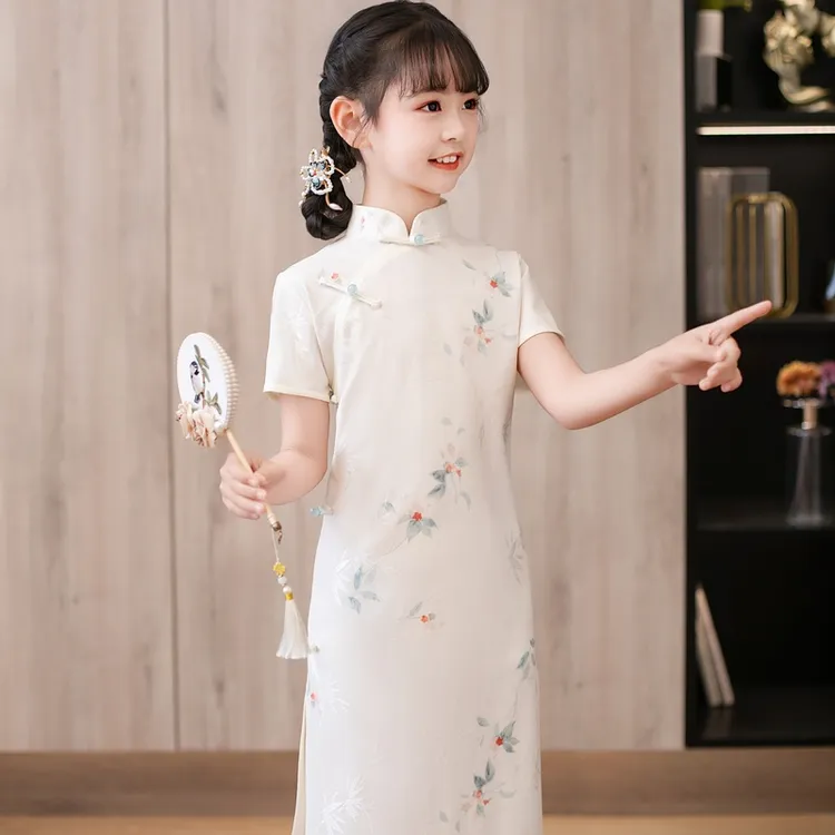 实拍模特古装中式气质公主夏季旗袍绣花夏装小儿童演出服旅拍日常