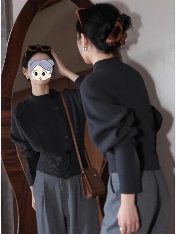 2025冬季新款韩版宽松显瘦黑色针织开衫女百搭毛衣短款外套上衣潮