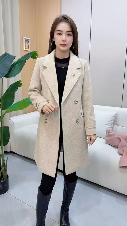 2025新款加棉绵羊毛秋冬外套大衣时尚洋气气质上衣8803#