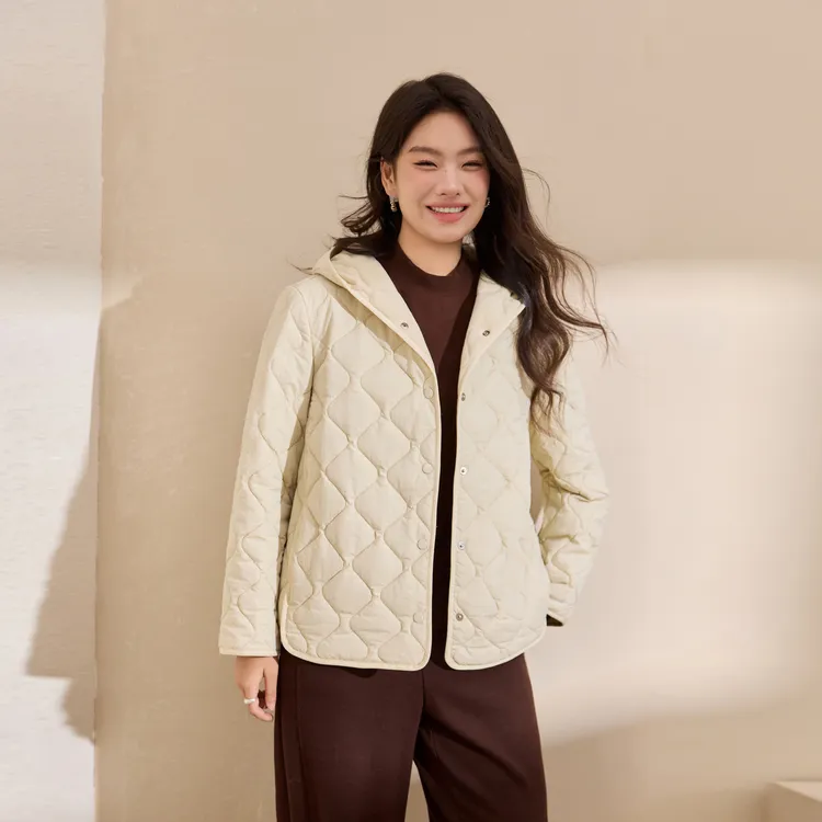 【摩洛哥】纤莉秀W大码女装休闲绗棉菱格短款宽松连帽棉服QK4962