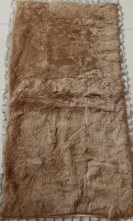 单人羊皮床毯皮草，床垫地毯水杯羊皮褥子羊毛毯(长1米8宽90厘米)