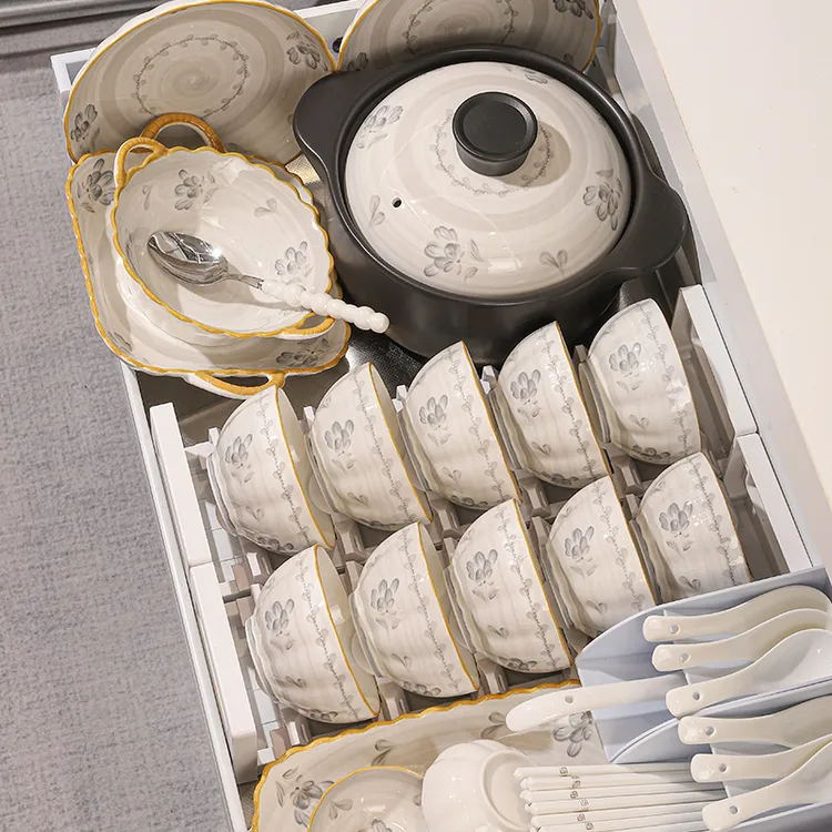 景德镇高颜值陶瓷碗碟套装家庭用轻奢碗盘餐具乔迁送礼餐具陌上花