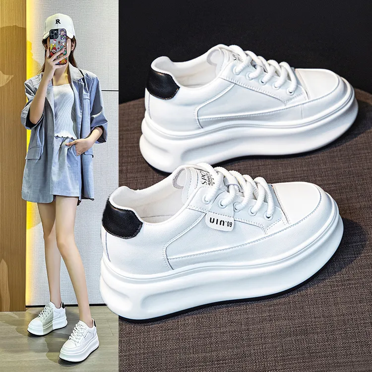 小白鞋女2025韩版时尚百搭松糕厚底小个子增高舒适运动休闲板鞋女