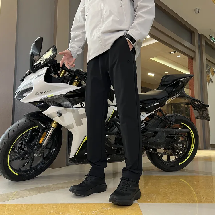 男士冬季新款户外商务加绒时尚百搭保暖透气登山黑色通勤裤男裤子