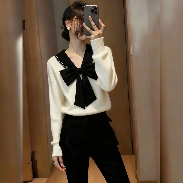 法式气质百搭千金高端淑女风白色上衣女2025冬温柔款蝴蝶结针织衫