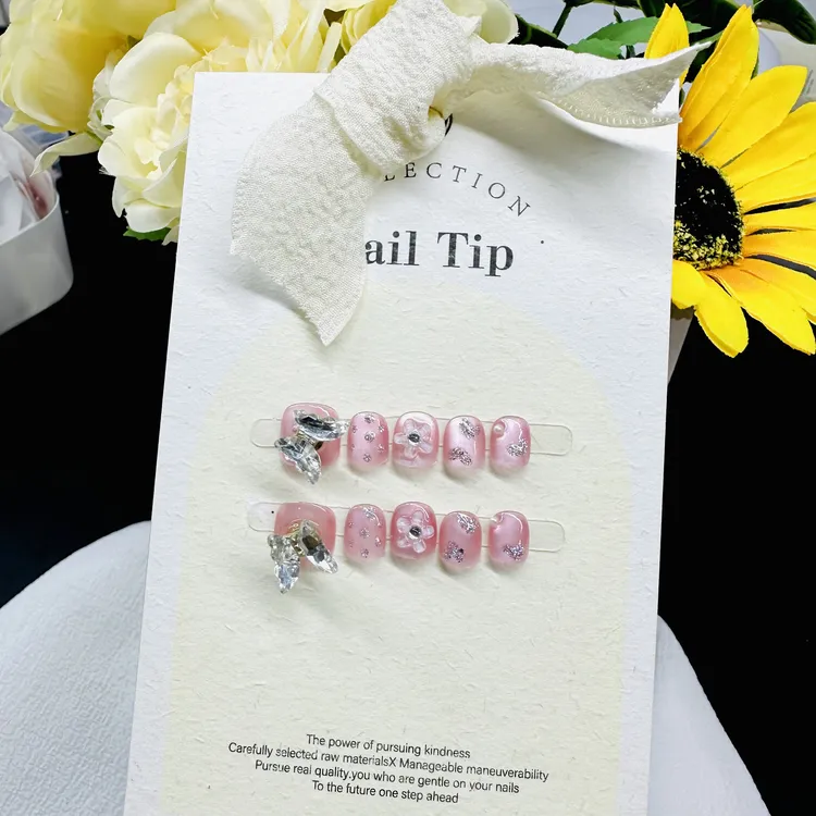 【旋转蝴蝶】女童穿戴甲短款粉色蝴蝶豆豆甲纯手工猫眼气质简约