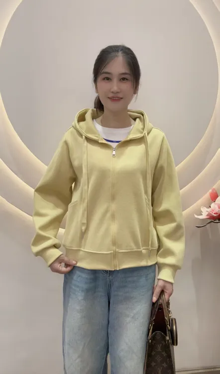 女款开衫秋季2025新款连帽外套女装口袋正肩卫衣百搭春秋休闲衣服