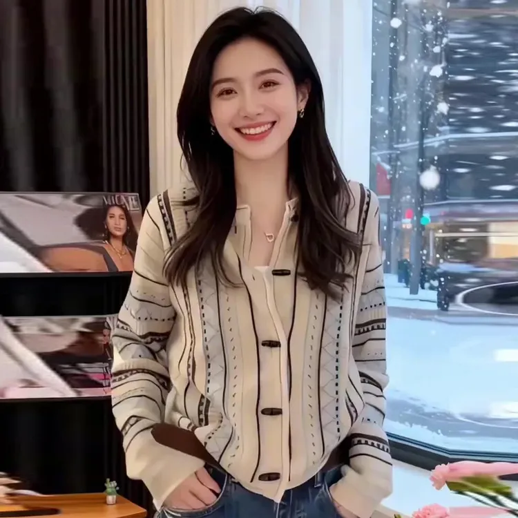 超好看洋气减龄独特毛针织衫2026秋冬季新款宽松气质加厚开衫女士