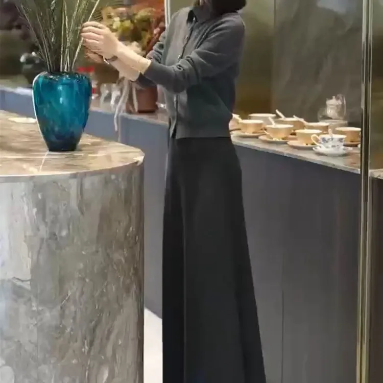 秋季新款复古时尚翻领上衣搭配高腰半身裙显瘦女装