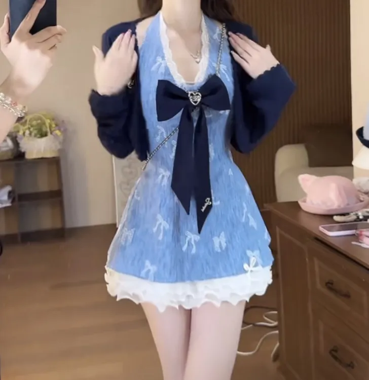 呢喃学姐 夏季新款纯欲风甜美可爱辣妹修身设计感显瘦小众连衣裙