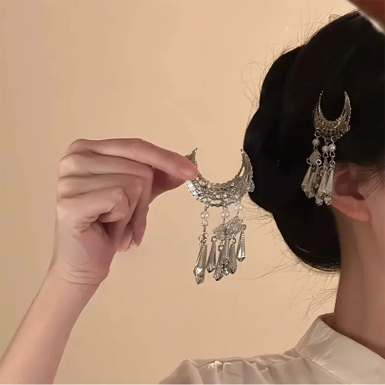 【银月穗影】新中式银色月亮流苏发夹侧边刘海夹发卡珍珠吊坠头饰