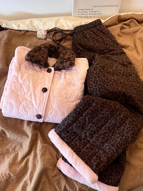 甜美风粉色加厚绗棉家居服套装2025秋冬宽松新款可外穿情侣睡衣