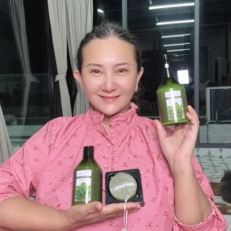 古丽米尔乌斯曼草多效柔顺洗发水