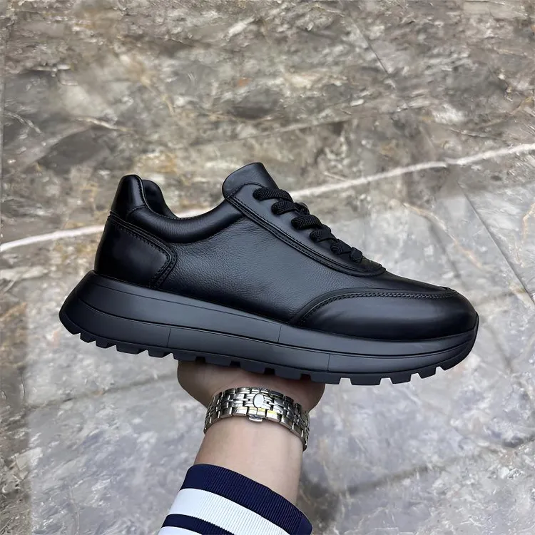 真皮男鞋2025年秋季新款男士运动鞋头层牛皮厚底百搭透气休闲皮鞋