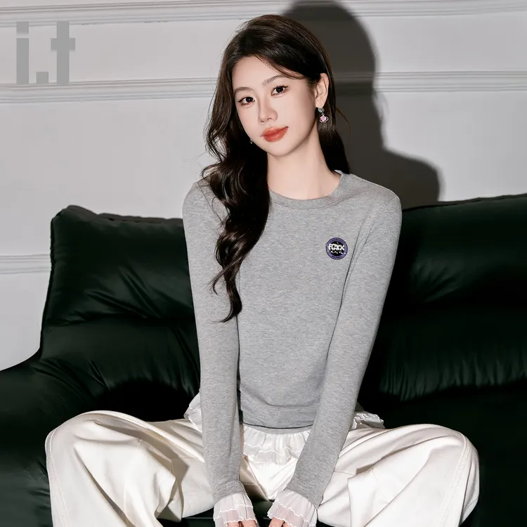 it FINGERCROXX美式长袖t恤女2025新款秋季穿搭巨好看设计感上衣