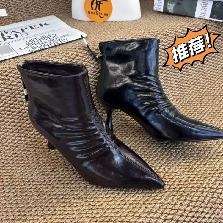 冬季高跟短靴法式尖头细跟时尚加绒短靴女2025气质性感褶皱瘦瘦靴