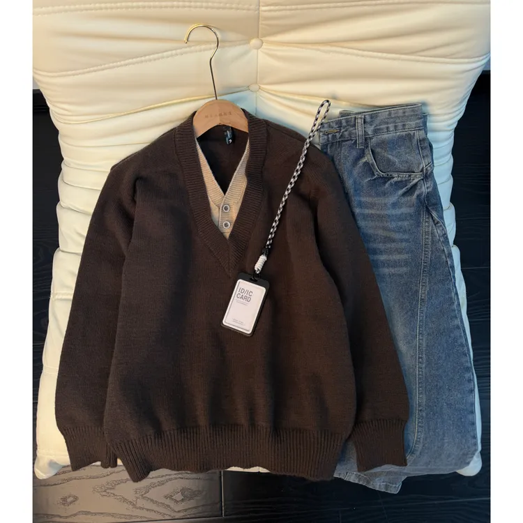 复古假两件V领拼接毛衣男秋冬慵懒风宽松大码针织衫套头polo卫衣