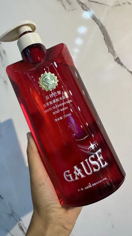 【新疆包邮】Gause泡沫白茶氨基酸香氛沐浴露持久留香750ML香水味