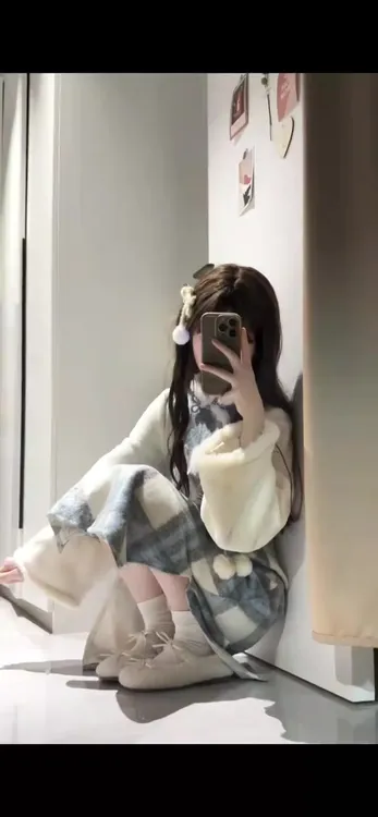 2025秋冬新款新中式加绒加厚改良旗袍气质格纹毛呢假两件连衣裙女