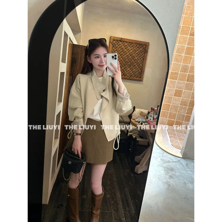 【LIUYI】小巴黎~韩系短款收腰立领风衣夹克外套5812B7