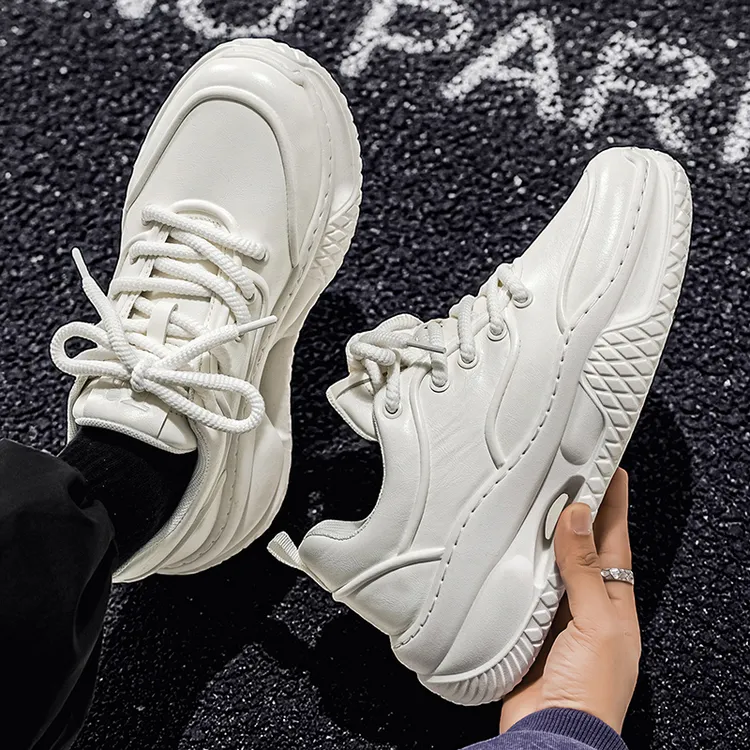 欧洲站男鞋2026新款春季防水皮面增高厚底运动鞋男士休闲老爹潮鞋